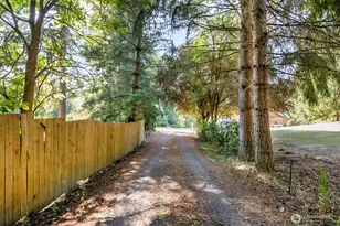8479 E Caraway Rd, Port Orchard, WA 98366 - Photo 22