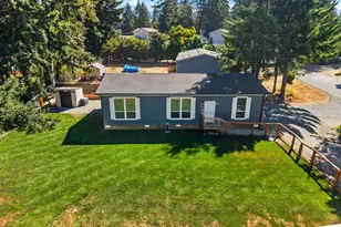 12813 Ridge Cir E, Bonney Lake, WA 98391 - Photo 2
