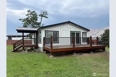 105 14th Ave, Oroville, WA 98844 - Photo 2