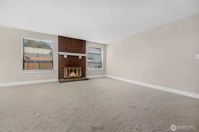 5628 95th Street NE, Marysville, WA 98270 - Photo 4