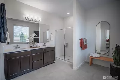 18505 135th Avenue E #122, Puyallup, WA 98374 - Photo 8