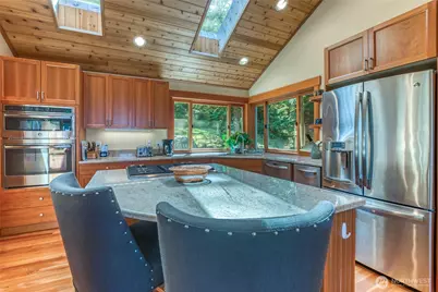 2101 Dolphin Bay Road, Orcas Island, WA 98280 - Photo 20