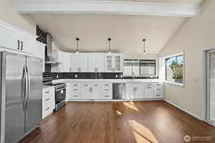 517 E 68th St, Tacoma, WA 98404 - Photo 10