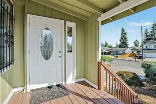 517 E 68th St, Tacoma, WA 98404 - Photo 4