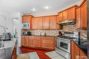 1825 Redmond Pl NE, Renton, WA 98056 - Photo 8