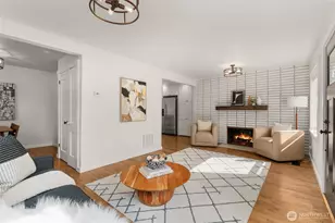 10530 Ashworth Ave N, Seattle, WA 98133 - Photo 4