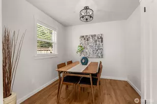 10530 Ashworth Ave N, Seattle, WA 98133 - Photo 6