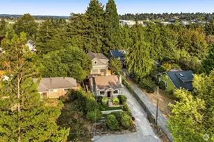 10530 Ashworth Ave N, Seattle, WA 98133 - Photo 24