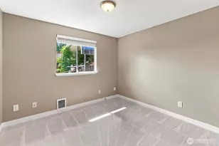 303 Olympia St E, Rainier, WA 98576 - Photo 20