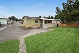 8329 19th Ave Ct E, Tacoma, WA 98404 - Photo 2