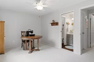2012 Lincoln Circle Circle SE, Renton, WA 98055 - Photo 18