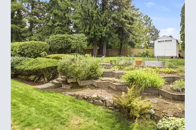 2012 Lincoln Circle Circle SE, Renton, WA 98055 - Photo 28