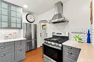 1102 SW 124th St, Burien, WA 98146 - Photo 6