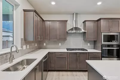 587 SE 12th Place #22, North Bend, WA 98045 - Photo 30