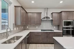 587 SE 12th Pl, North Bend, WA 98045 - Photo 30