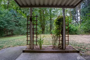 12990 Shady Glen Ave SE, Olalla, WA 98359 - Photo 8