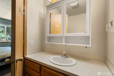 2211 Washington Street, Shelton, WA 98584 - Photo 10