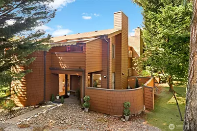 11506 NE 128th Street #22, Kirkland, WA 98034 - Photo 2