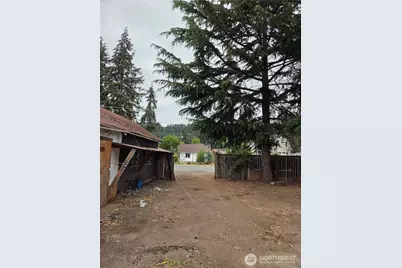 111 Calistoga Street E, Orting, WA 98360 - Photo 6