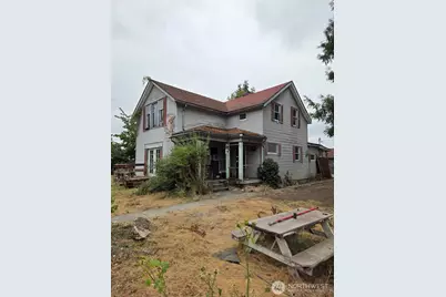 111 Calistoga Street E, Orting, WA 98360 - Photo 2