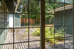 10923 NE 120th St, Kirkland, WA 98034 - Photo 10
