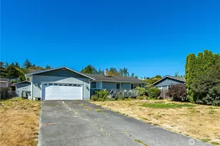 1552 Thompson Dr, Camano Island, WA 98282 - Photo 26