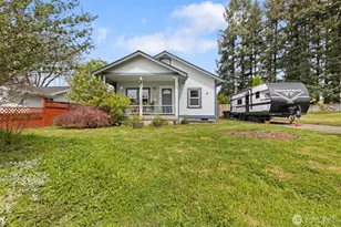 210 Rosewood St, Woodland, WA 98674 - Photo 2