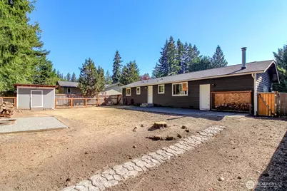 24410 Terrace Pl, Black Diamond, WA 98010 - Photo 24