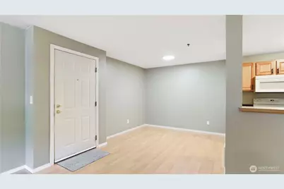 975 Aberdeen Avenue NE #F204, Renton, WA 98056 - Photo 10