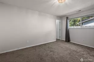 6779 Troy Ln NE, Bremerton, WA 98311 - Photo 24