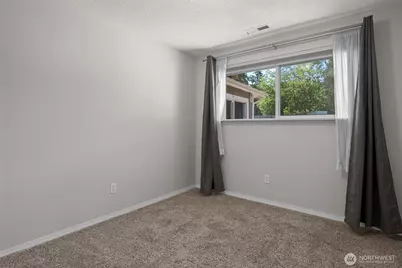 6779 Troy Lane NE, Bremerton, WA 98311 - Photo 32