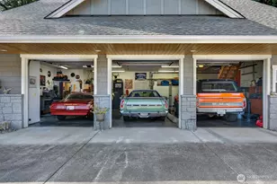 11059 Carmichael Ln, Anacortes, WA 98221 - Photo 28