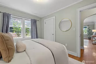 2634 Franklin Ave E, Seattle, WA 98102 - Photo 6