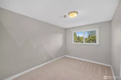 7825 Highland Drive, Everett, WA 98203 - Photo 16
