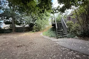 409 106th St S, Tacoma, WA 98444 - Photo 32