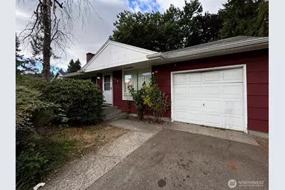 409 106th St S, Tacoma, WA 98444 - Photo 2