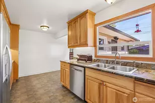 413 Little Rock Way, Vancouver, WA 98664 - Photo 14