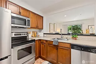 700 E Denny Way, Seattle, WA 98122 - Photo 8