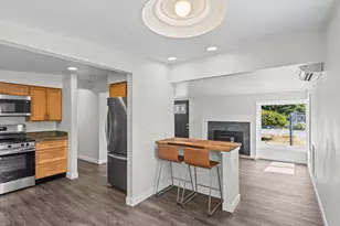 10833 11th Ave SW, Seattle, WA 98146 - Photo 6