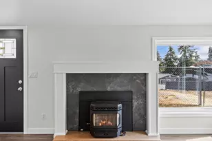 10833 11th Ave SW, Seattle, WA 98146 - Photo 10
