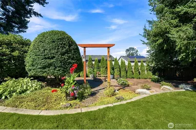 19917 Church Lake Rd E, Bonney Lake, WA 98391 - Photo 32