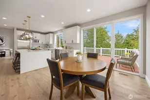 2046 277th Ave SE, Sammamish, WA 98075 - Photo 10