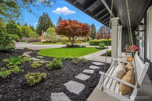 3819 204th Ave NE, Sammamish, WA 98074 - Photo 2