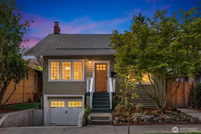4663 1st Avenue NE, Seattle, WA 98105 - Photo 1