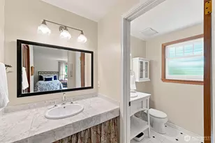 2615 93rd Pl NE, Clyde Hill, WA 98004 - Photo 18