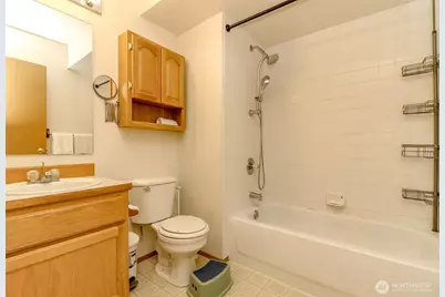 13723 21st Avenue E, Tacoma, WA 98445 - Photo 14