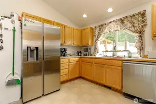 13723 21 Ave E, Tacoma, WA 98445 - Photo 28