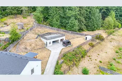 13723 21st Avenue E, Tacoma, WA 98445 - Photo 8