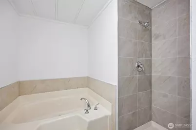 4816 Airway Drive NE #18, Moses Lake, WA 98837 - Photo 16