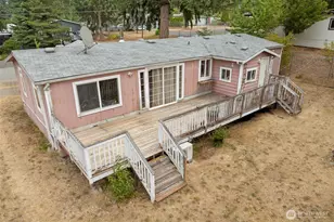 12812 Ridge Cir E, Bonney Lake, WA 98391 - Photo 6